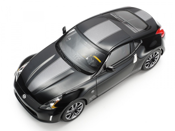 Автомобиль Nissan 370Z Heritage elition, 1:24, [24348]