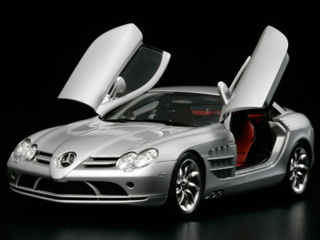 А/м Mercedes-Benz SLR McLaren 1/24