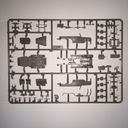 Германский автомобиль G4 (производства 1935 г.), ІІ МВ (сборка без клея), 1:72, (72471)
