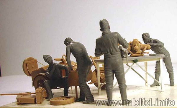Немецкая моторемонтная бригада, 1:35, (MB3560)
