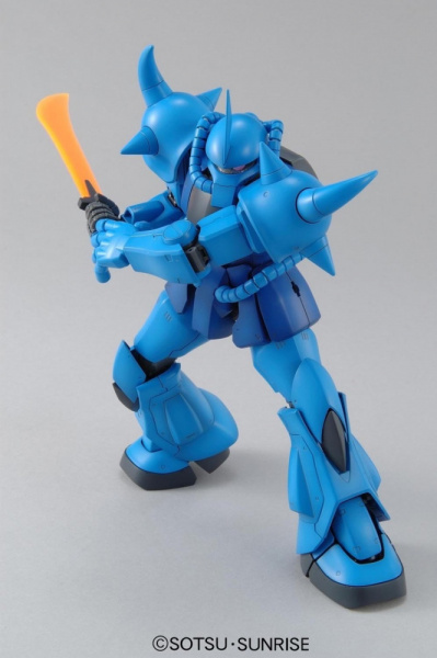 Робот MG MS-07B Gouf v 2.0, 1:100