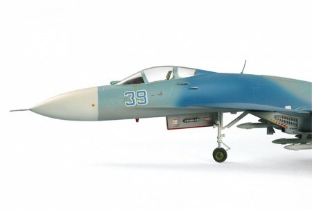 Самолет "Су-27", 1:72
