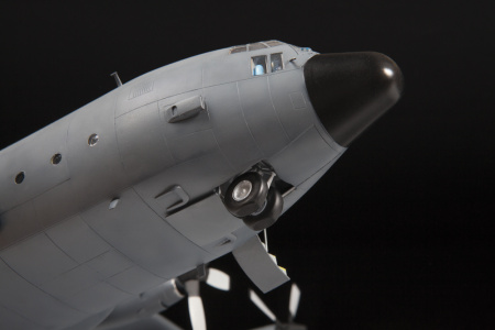 Американский военно-транспортный самолёт С-130Н, 1:72