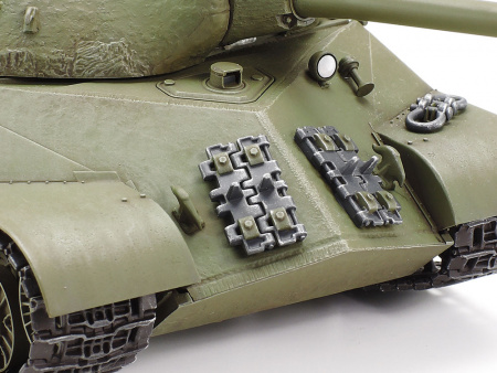 Советский тяжелый танк ИС-3 "Иосиф Сталин" с 122мм пушкой 1 фигурой командира, 1:35, [35211]