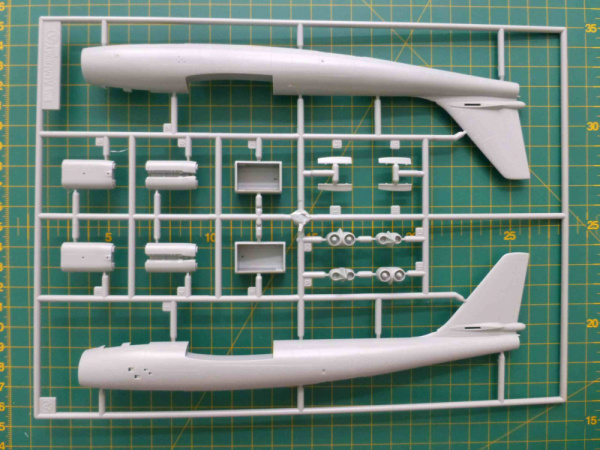 Самолет B-47, 1/144