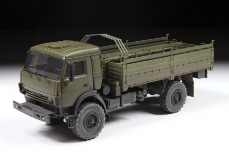 Российский двухосный грузовой автомобиль К-4350, 1:35