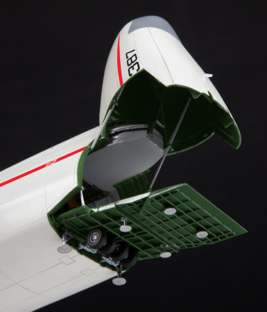 Советский транспортный самолёт Ан-225 "Мрия", 1:144