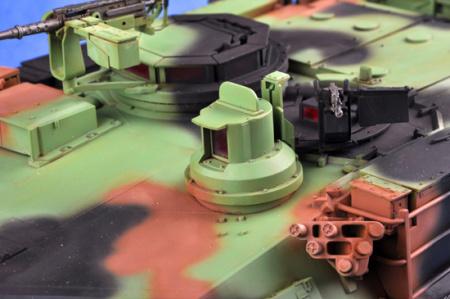 Американский танк M1A1 AIM Abrams, 1:16, [00926]