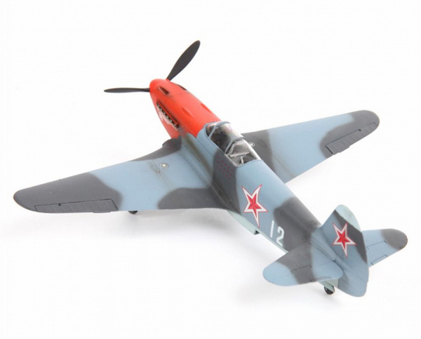 Советский истребитель Як-3, 1:48 (ПН)