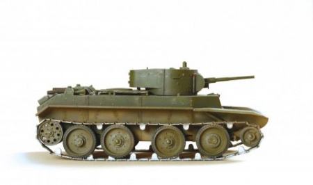 Советский танк БТ-7, 1:35