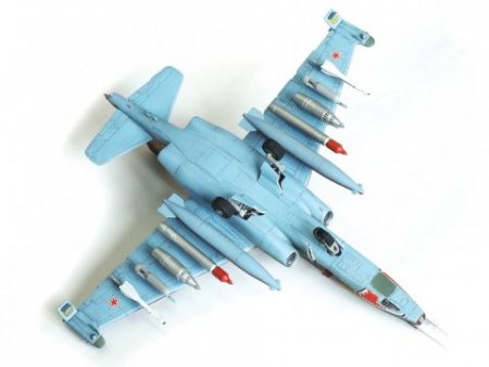 Самолет "Су-25", 1:72