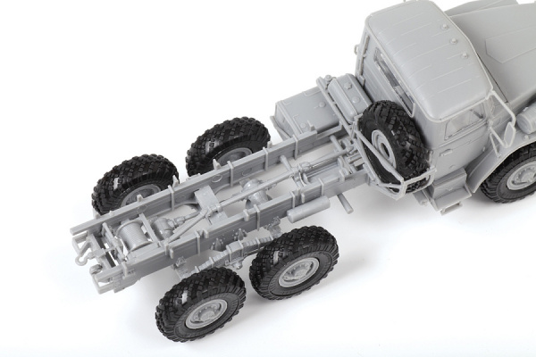 Российский армейский грузовик "Урал" 4320, 1:72