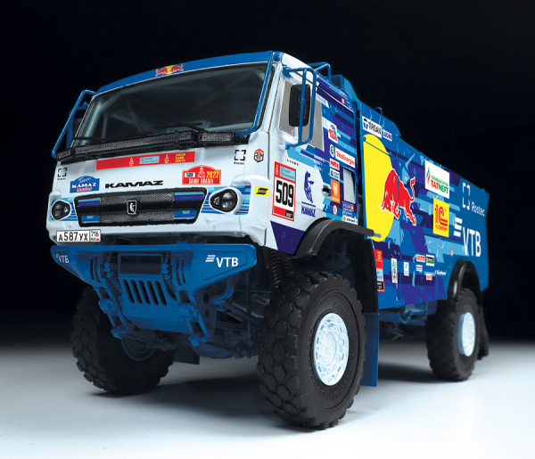 Автомобиль KAMAZ-43509 "KAMAZ-master", 1:35