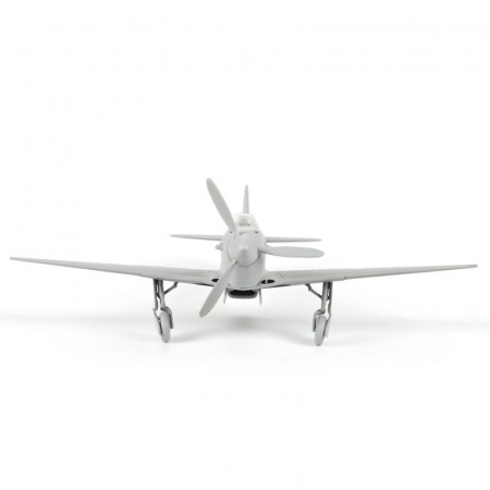 Советский истребитель Як-3, 1:72