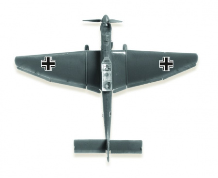 Немецкий бомбардировщик Ju-87B2, 1:144