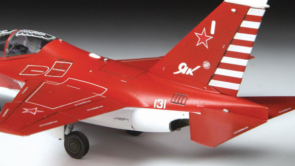 Российский пилотажный самолет "Як-130", 1:72