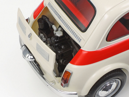 Автомобиль FIAT 500F второго поколения, 1:24