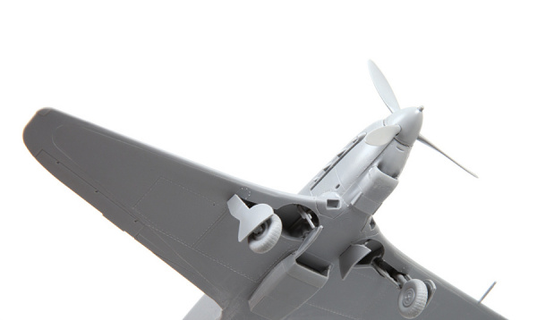 Советский истребитель Як-9Д, 1:72, [7313]
