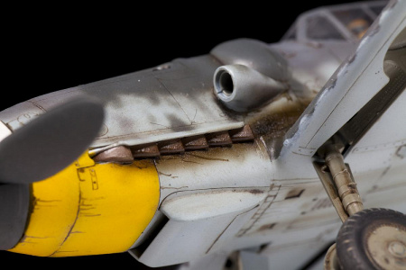 Самолёт Мессершмитт BF-109 G6, 1:48