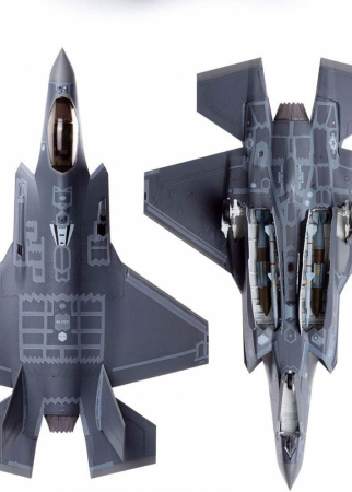 Самолёт F-35A seven nations Air Force (1:72)