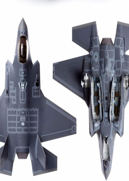 Самолёт F-35A seven nations Air Force (1:72)