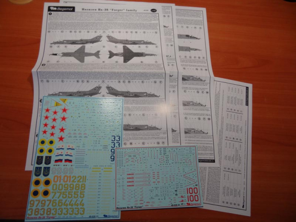 Деколь для Яковлев Як-38, 1/48